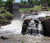 2016 05 29 SiousFalls Falls 036